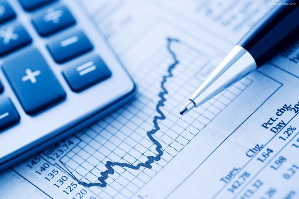 From chaos to clarity: How professional bookkeeping transforms your business strategy