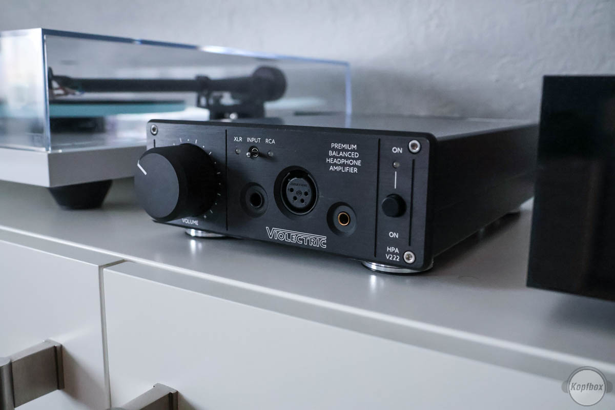 Violectric V322: A High-End Headphone Amplifier for Audiophiles