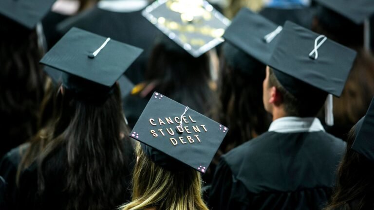 Navigating the World of Graduate School Loans: Your Essential Guide