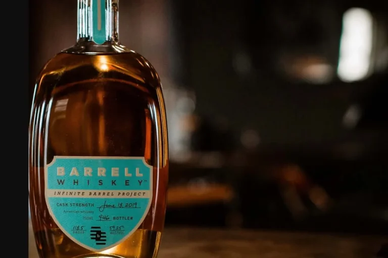 Beyond the Barrel: How Fancy Whiskey Bottles Are Redefining Premium Branding and What It Means for Your Inventory