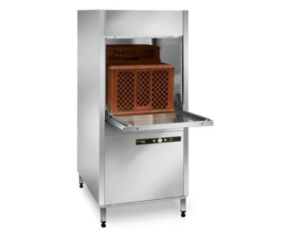Why You Should Use a Stainless Steel Bench in Your Commercial Kitchen