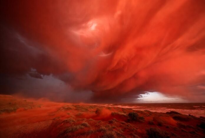 Tropical Cyclone Narelle Red Sky Tropical Cyclone Narelle Red Sky
