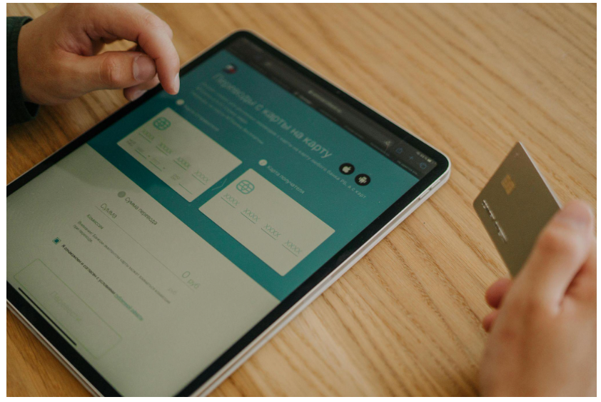 Discover how advanced retail banking solutions deliver 4x faster time-to-market, memorable 4.6+ app ratings, 373% ROI in under 6 months. 