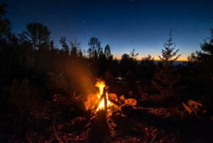 how to build a campfire