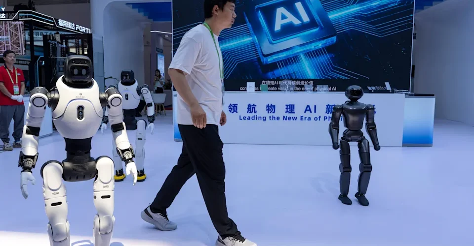Stock Market Slides as Chip Stocks Fall on AI Safety Warnings