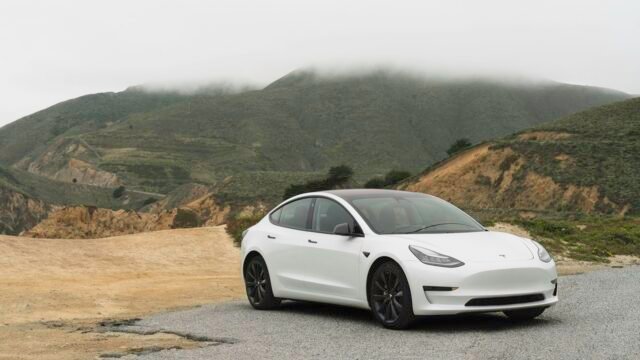 Tesla Q3 2026 Earnings Preview: 6 Things to Watch Today